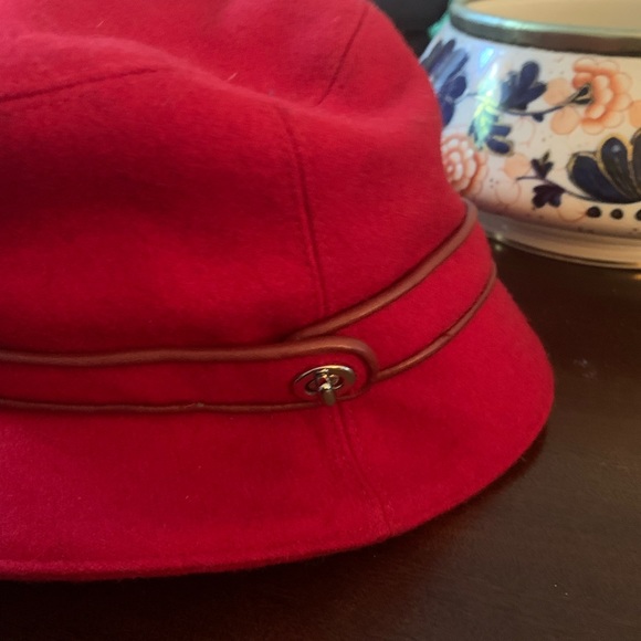 Wool bucket hat - Picture 2 of 6